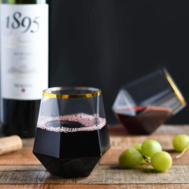 Diamond Plastic Stemless Wine Glasses