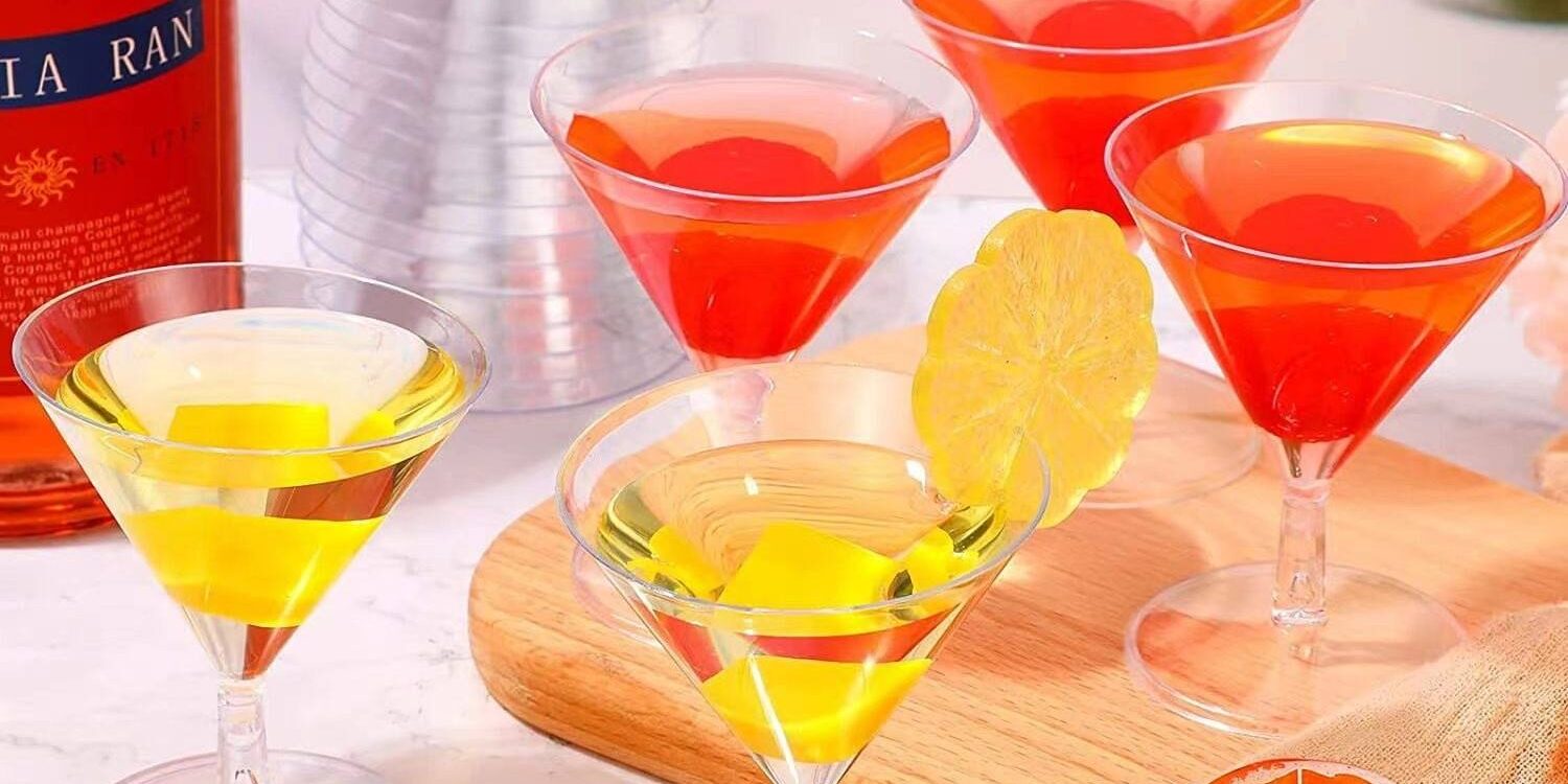 Mini Plastic Cocktail Glasses for Parties
