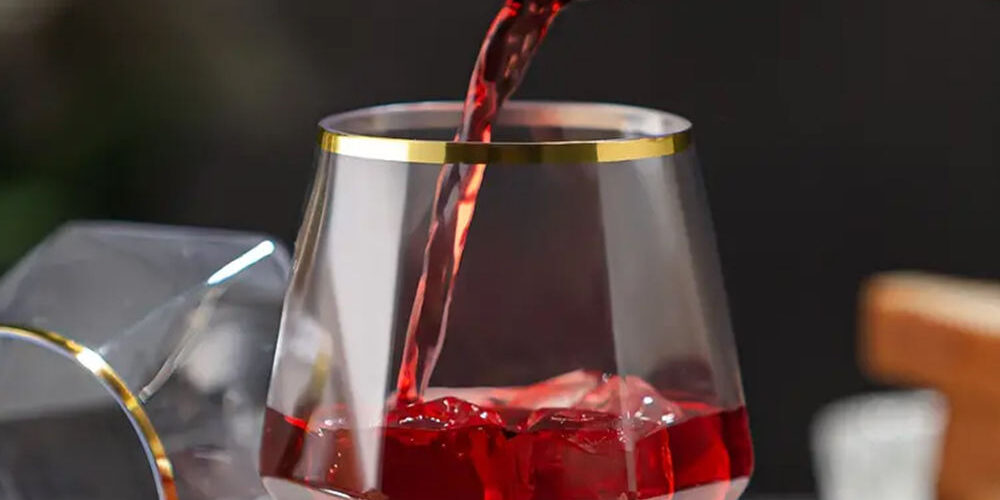 rotating crystal whiskey glass tumbler