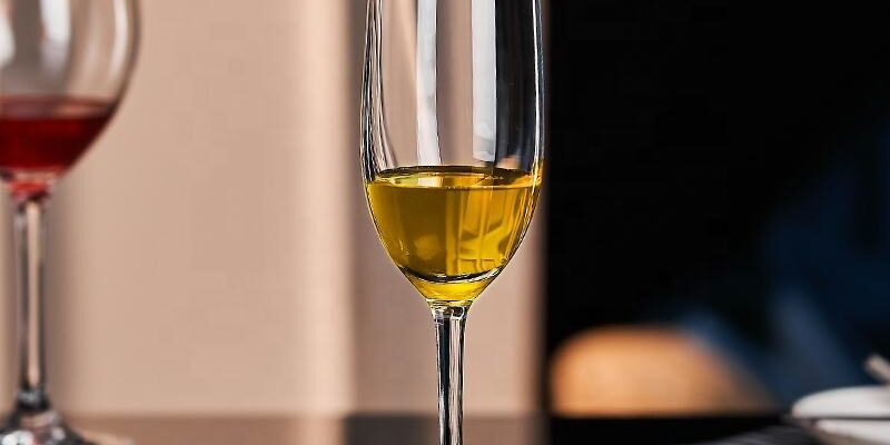 plastic champagne flutes for wedding parties