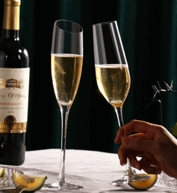 champagne flute glasses for wedding party